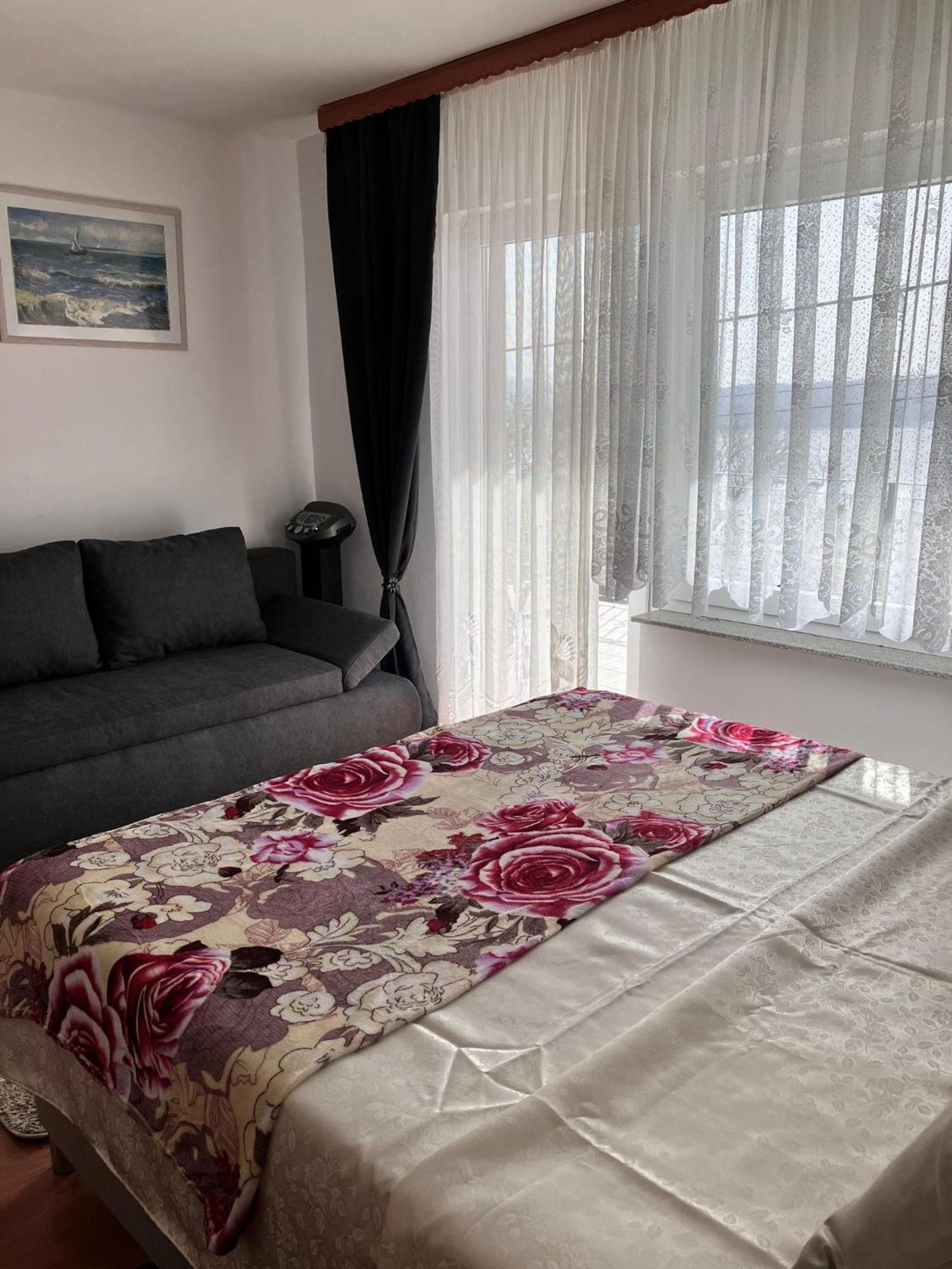 Ferienwohnung App Martina Dramalj Exterior foto